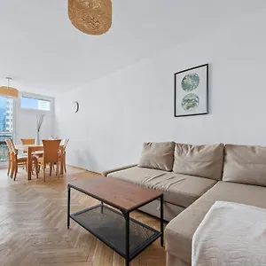 Apartament Rentplanet - Mirow, Warszawa
